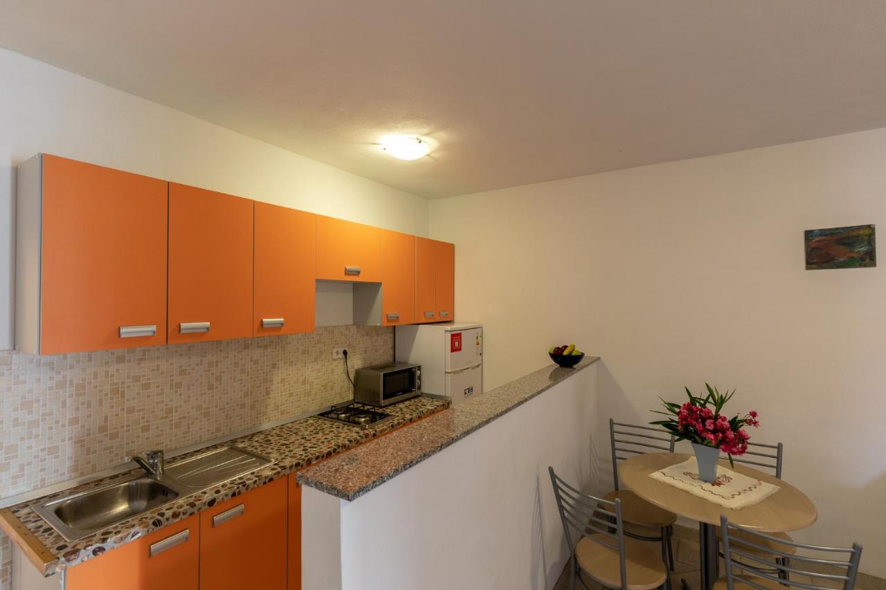 Apartman Kristo Vir Exteriér fotografie